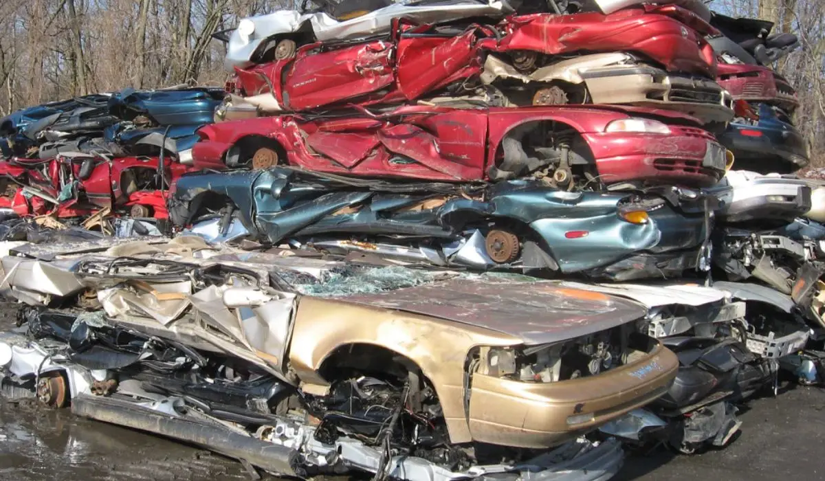 How many junk cars