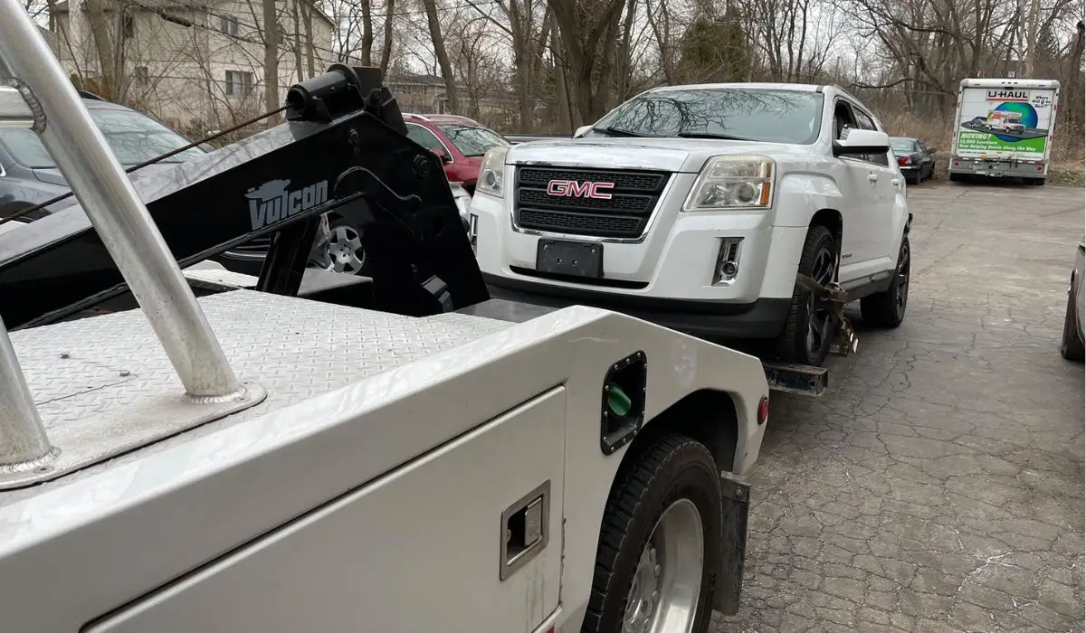 junk car getting towed | Auto Salvage